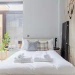 Stylish Studio In Hackney With Private Terrace
